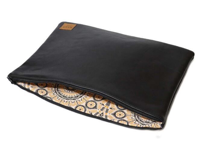 Nava Handcrafted 14″ Leather Laptop Sleeve | Ebony Black
