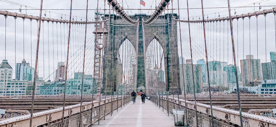 Walking-Across-Brooklyn-Bridge-cover-Manhatan